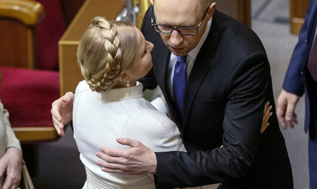 Яценюк звинуватив Тимошенко в доведенні «Нафтогазу» до банкрутства