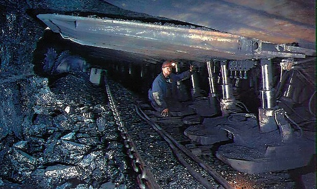 Міненерговугілля виплатить працівникам чотирьох збиткових шахт понад 60 млн боргу по зарплаті