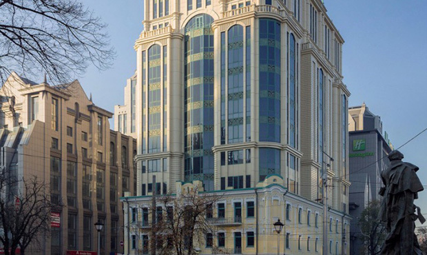 Суд наклав арешт на бізнес-центр у центрі Києва