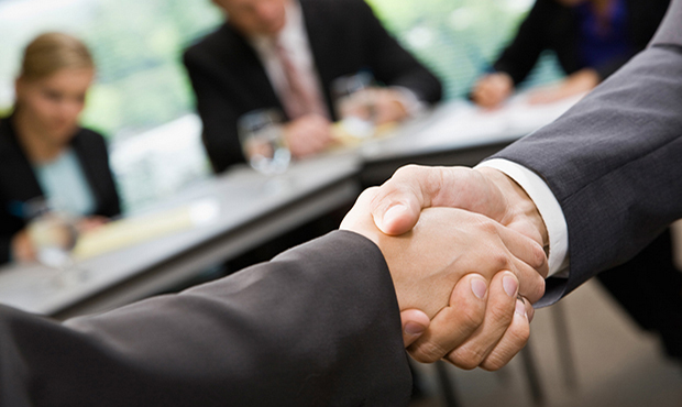 Іноземці допоможуть продати пули ФГВФО на 15 мільярдів