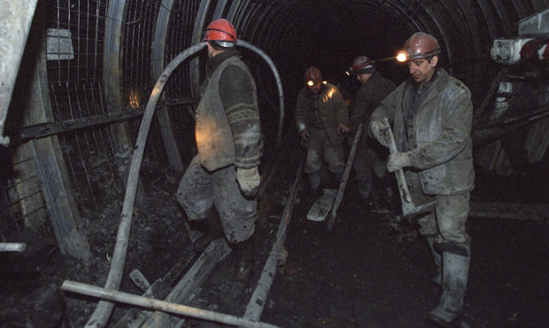 Державним шахтам почали відключати електроенергію за борги