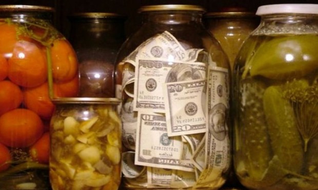 Українці досі не вірять банкам 