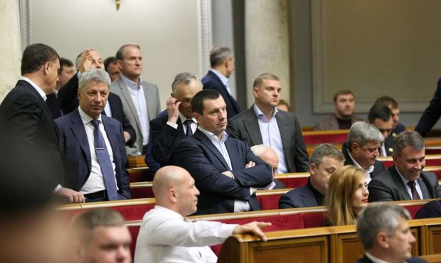 Скасування "майданчиків Яценка" хочуть затягнути 