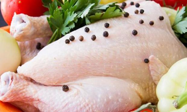 Стало відомо, скільки мільйонів євро збитків зазнають українські експортери курятини