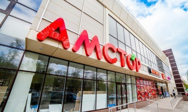 Суд зняв арешти з торгових центрів та іншої нерухомості групи "Амстор"