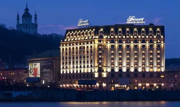 Карантин: Великі оператори зачиняють київські п'ятизіркові готелі