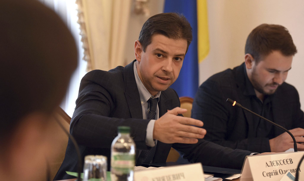 Сергій Алєксєєв: Запровадження механізму банкрутства фізосіб дозволить тисячам українців вибратися з боргів та злиднів