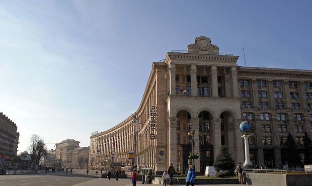 Укрпошта планує продати головний офіс на Хрещатику за мільярд