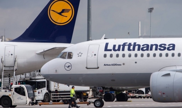 Коронакриза: Єврокомісія рятуватиме Lufthansa