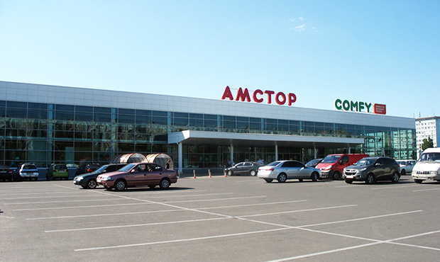 «Смарт-Холдинг» віддав супермаркети «Амстор» компанії Fozzy Group