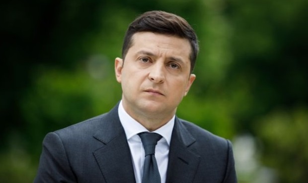 Зеленський впевнений, що Україні заважають отримати транш від МВФ "окремі люди"
