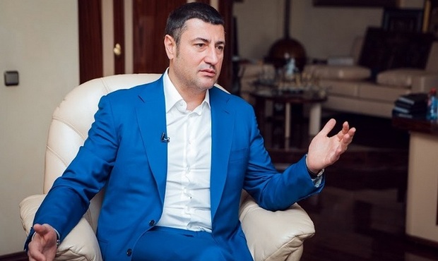 Бахматюк згоден на допит по справі ВіЕйБі Банку, але не в Україні