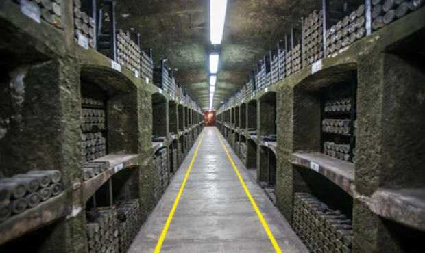 Резніков про "продаж" "Масандри" в окупованому Криму: "Санкційний пакет вже готується"