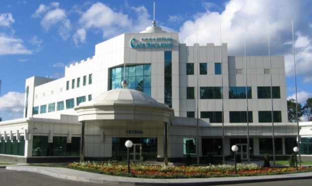 Проданий торік проблемний готель "Слов’янський" вчергове виставляють на торги