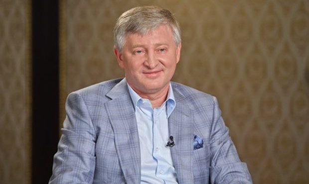 "Укрзалізниця" за рік втрачає 15 млрд грн через низькі тарифи для Ахметова і Жеваго – ЗМІ