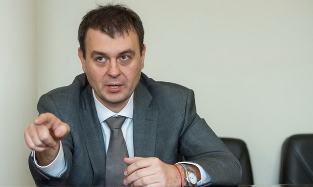 Реструктуризація валютних кредитів: фінкомітет Ради схвалив законопроєкти до другого читання