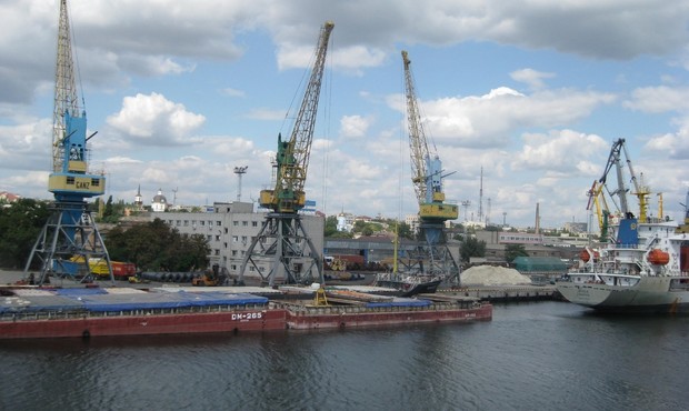 Найбільший український порт на Дунаї отримав надію на порятунок