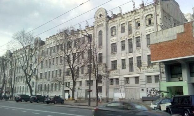 Історичний дім за 300 мільйонів у центрі Києва планує купити фірма, схожа на фіктивну