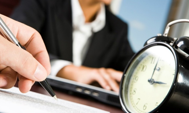 НБУ призупинив ліцензії восьми компаніям