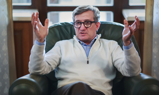 Тарута вимагає від Адамовського мільйони доларів, останній кличе в суд