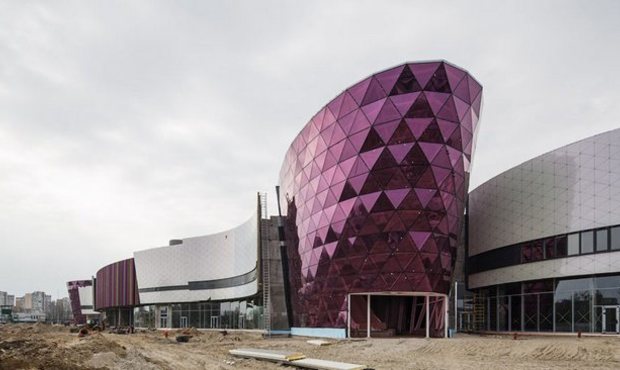 Новий поворот у справі щодо кредитних прав банку «Надра» на ТРЦ «Республіка»