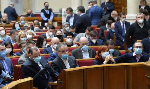 Лишити арбітражним керуючим доступ до професії адвоката: НААКУ звернулася до ВР