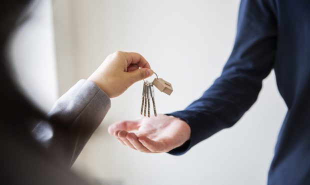 Купівля та продаж квартир під час війни заборонені 