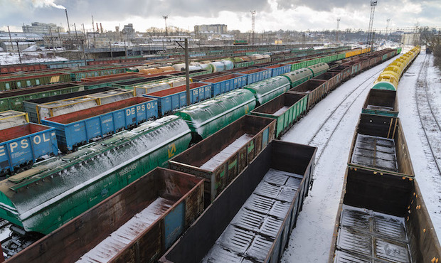 Суд заарештував і передав в користування УЗ майже 18 тисяч вагонів з Росії та Білорусі