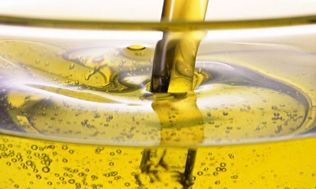 Окупанти вивозять із Запорізької області підготовлену для експорту олію