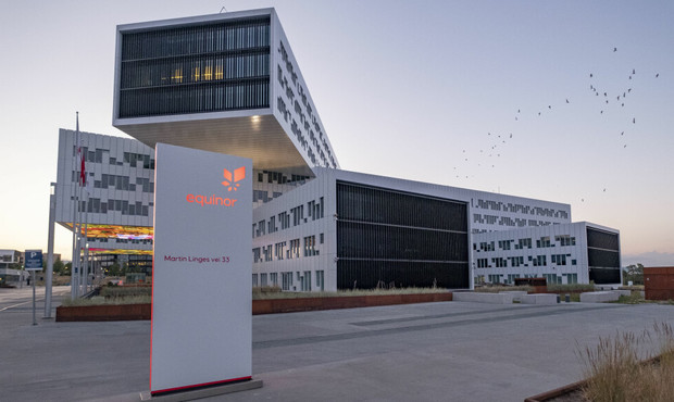 Найбільша нафтова компанія Норвегії Equinor вийшла з усіх спільних з РФ проєктів