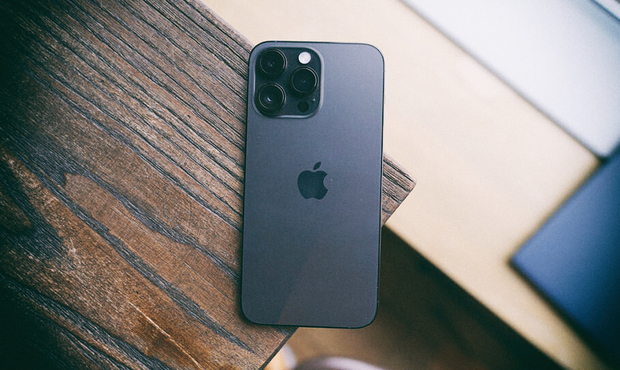 Apple скоротить випуск нових iPhone на 3 мільйони через слабкий попит