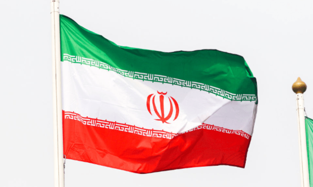 США ввели санкції проти десятків компаній за торгівлю іранською нафтою