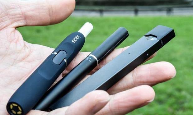 Детектив БЕБ збирав "данину" з нелегального продажу сигарет