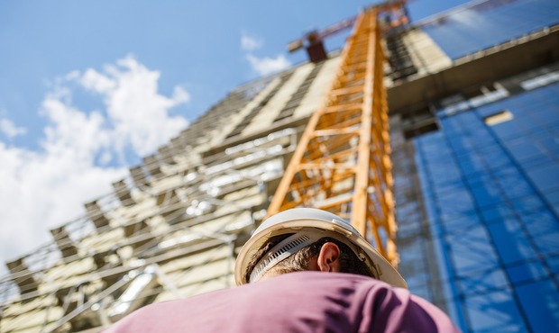 В Україні намагалися легалізувати незаконні забудови через злам е-системи