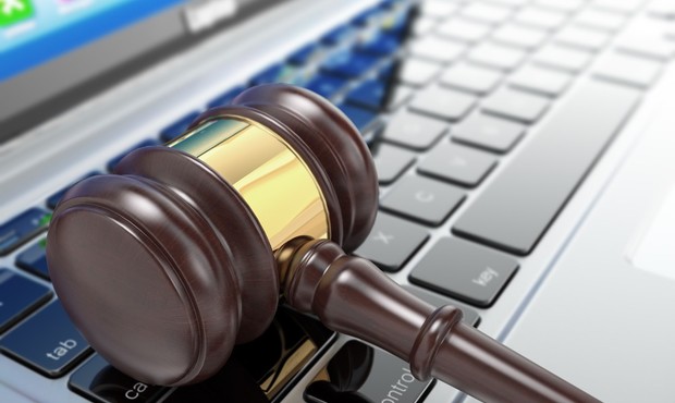 Конфісковані російські активи продаватимуть на аукціонах за механізмом малої приватизації