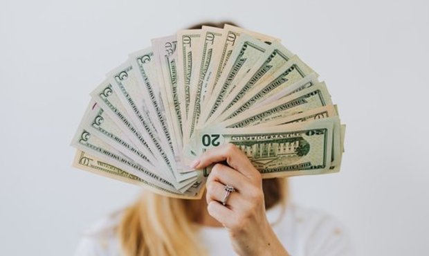 В Україні стартує програма грантів для жіночого і сімейного бізнесу