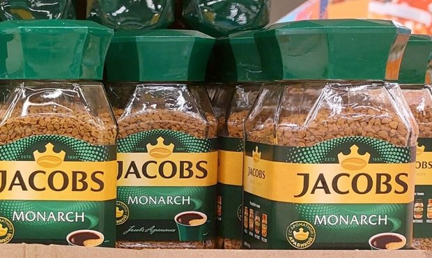 Виробник кави Jacobs зупинить продаж іноземних брендів у Росії, але не йде з країни