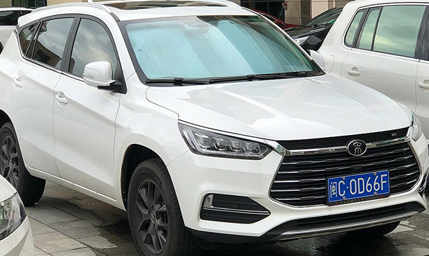 Китай монополізував російський ринок імпортних автомобілів