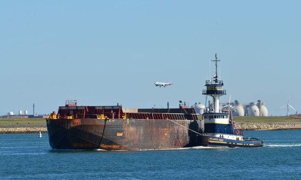 Росія експортує більшу частину своєї нафти без цінової стелі