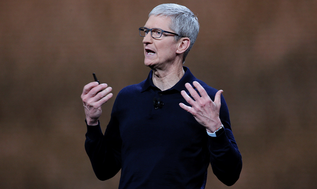 Керівник Apple Кук отримав понад $40 мільйонів від найбільшого продажу акцій за два роки