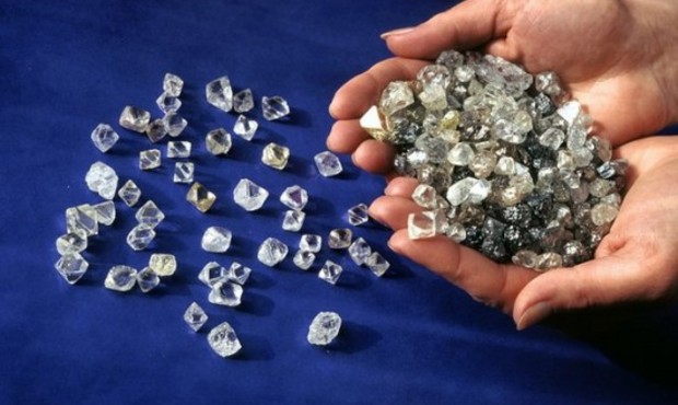 Tiffany та Cartier продовжують використовувати в своїх виробах російські діаманти