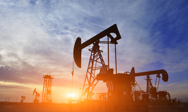 Рік дії "стелі цін" на російську нафту: у CREA проаналізували дірки санкції