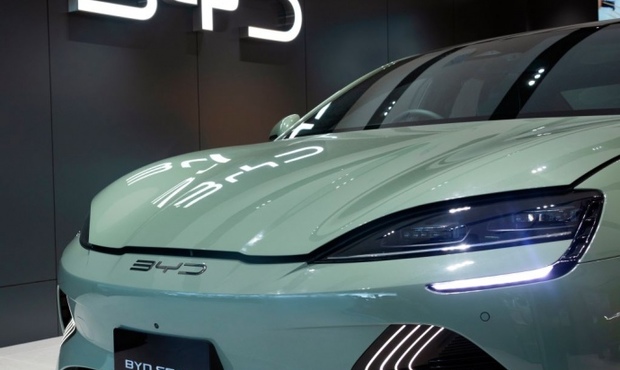 Китайський BYD заявив про рекордні продажі електромобілів