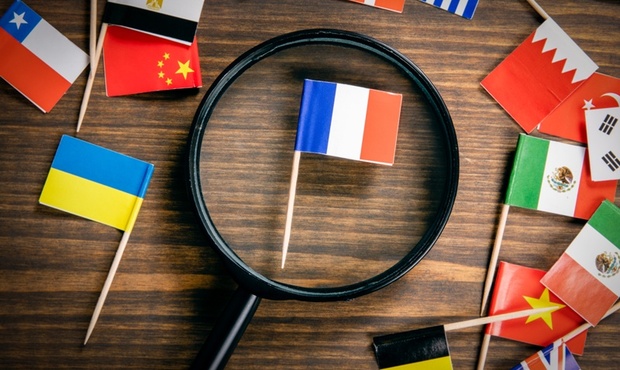 Французький бізнес поспішає налагодити зв'язки з ультраправими