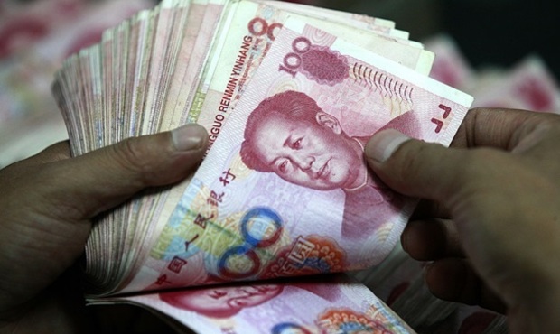 Китайські банки обмежили продаж юанів російським компаніям