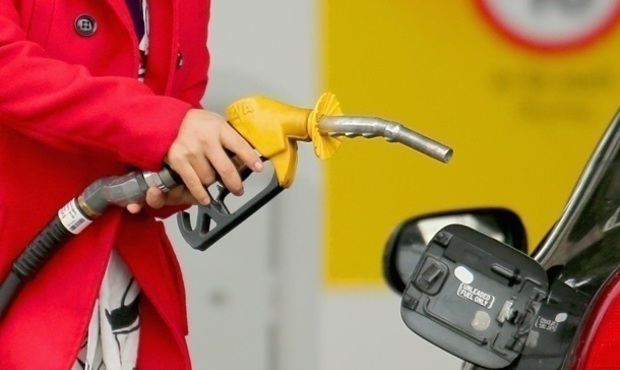 З Росії знову заборонили вивозити бензин після росту цін на десятки відсотків