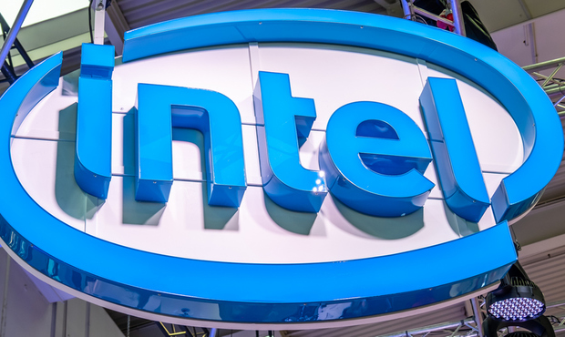 Intel відкладає будівництво заводів у Польщі та Німеччині