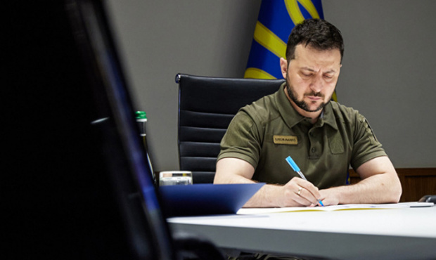 Зеленський увів у дію рішення РНБО про санкції проти низки осіб та підприємств