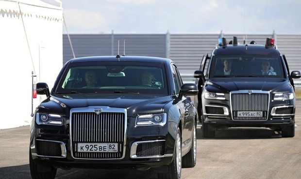 Китайська компанія відмовилась збирати преміальні авто для російської влади