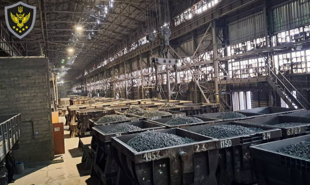 Суд заарештував і передав АРМА майно феросплавного заводу Коломойського